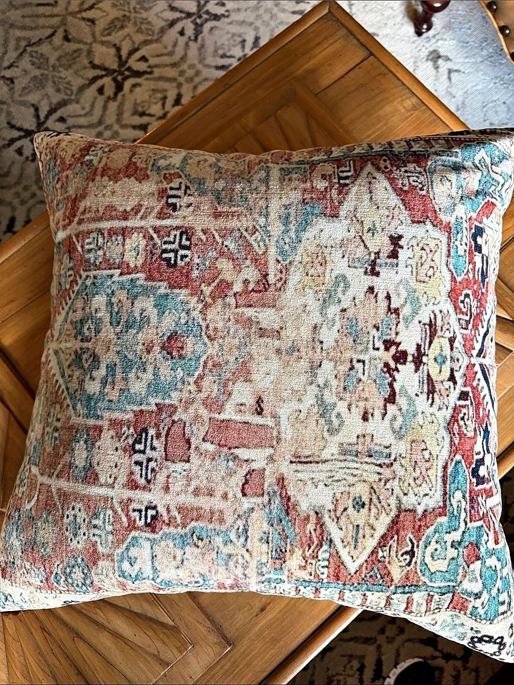 Pottery Barn Geometric Cotton Accent Pillow 22 x 22 in